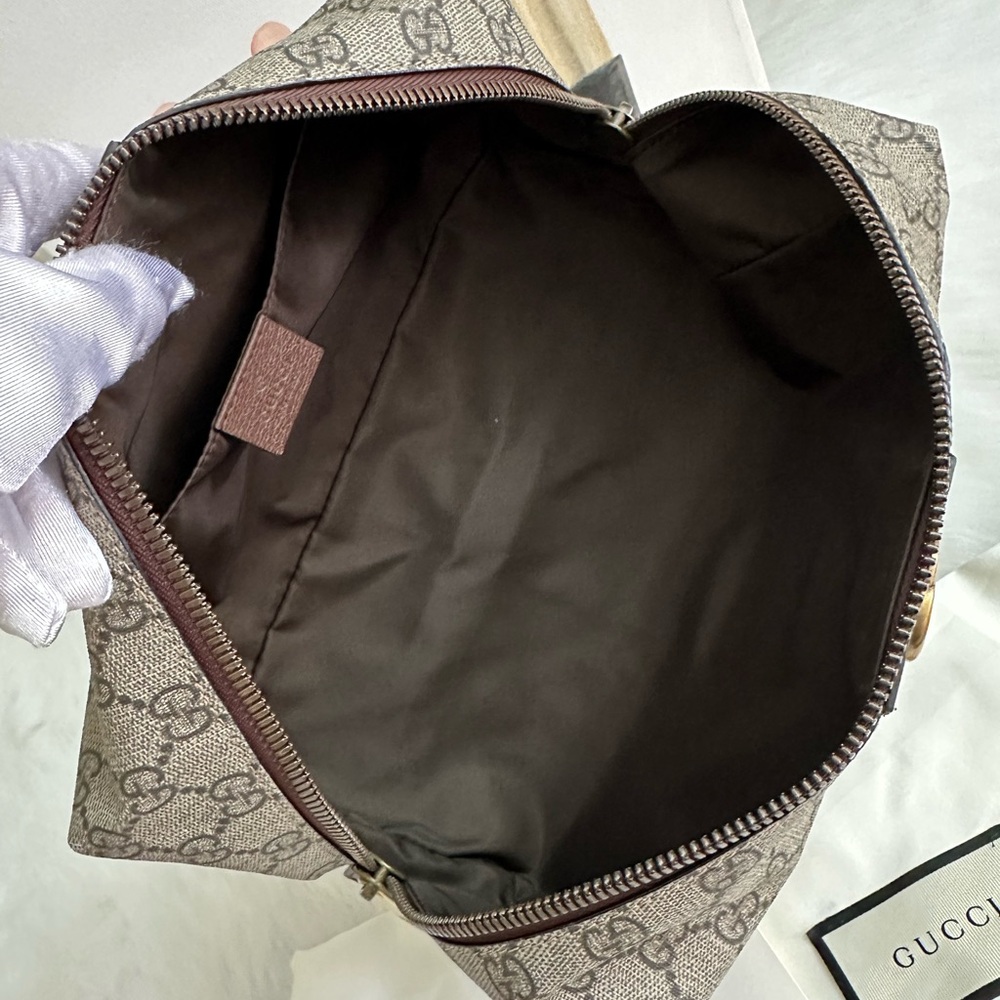 Auth GG Shelly Pouch - Picture 10 of 17